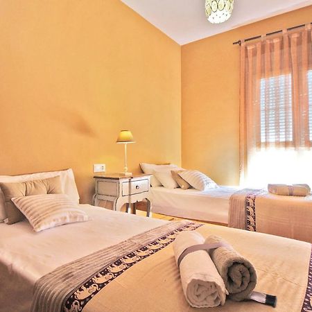 Del Parque Flats - Cervantes Малага Экстерьер фото